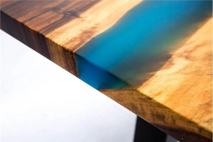 China Resin & South American Walnut Solid Wood Desk Top Suppliers